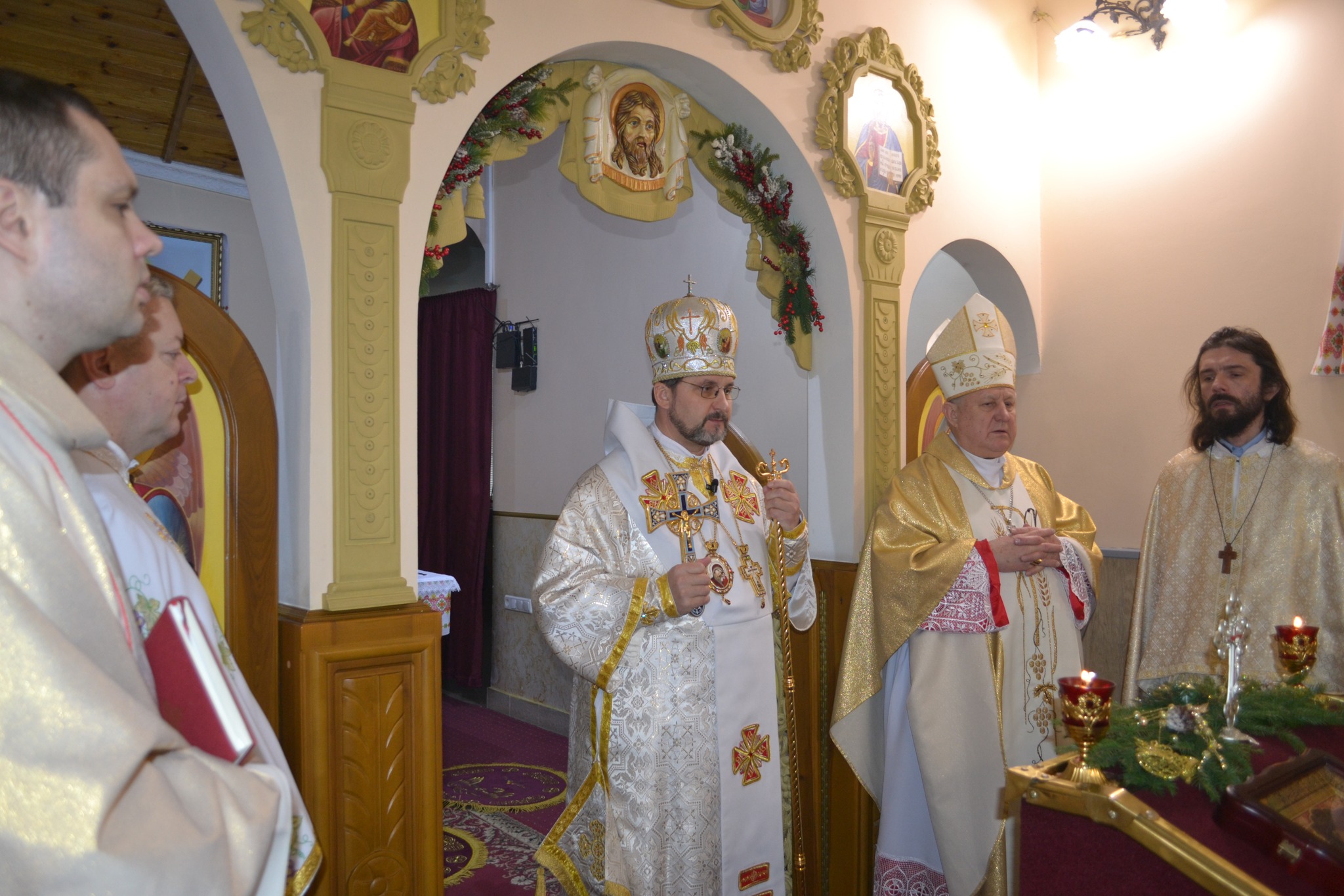 Владика Михаїл Божественну Літургію з нагоди Різдва Христового звершив в Катедральному Храмі