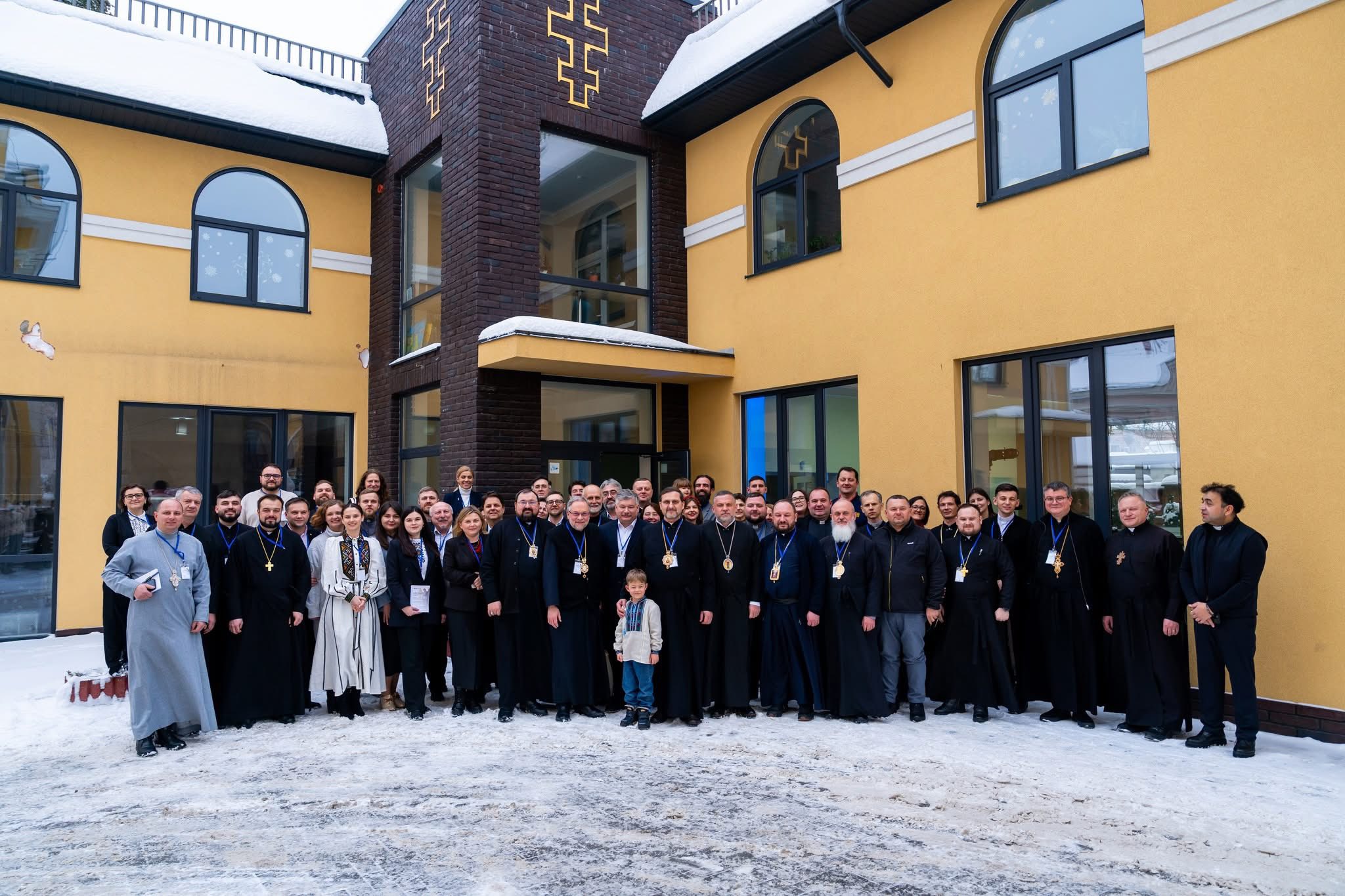 Учасники дводенної конференції «Голос УГКЦ у світі». Чернівці.